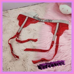 NWT Sensual Sparkle: VS Crystals Logo Garter NWT